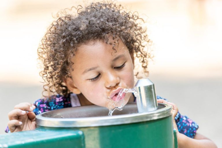 Read more about the article Health Benefits of Water